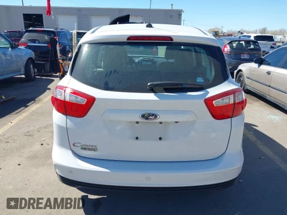 ✅ 2016 Ford C-Max SEL • VIN: 1FADP5CU8GL119275 • Lot: 41878985. Wystawiony na IAAI z przebiegiem 39 580 mil. Bezpłatny archiwum sprzedaży aukcyjnych z USA i szczegółowy raport historii pojazdu na DreamBid. Zdjęcie 16.