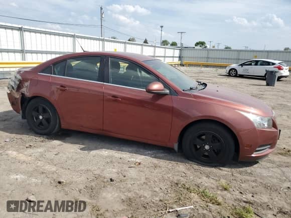 2012 Chevrolet Cruze 1LT z VIN 1G1PF5SC8C7285102, wystawiony jako Copart lot #51666615 z przebiegiem 103 425 mil mil oraz Nie do naprawy • Non repairable. Historia ofert i sprzedaży dostępna na DreamBid. Obrazek 4.