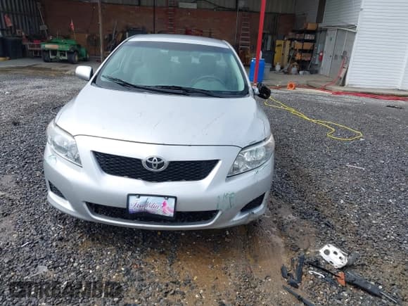 ✅ 2010 Toyota Corolla • VIN: 1NXBU4EE4AZ238688 • Lot: 42351949. Listed on IAAI with 71,770 mi. Free auction sales archive from the USA and detailed vehicle history report at DreamBid. Image 12.