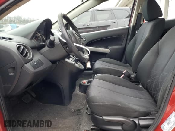 ✅ 2014 Mazda 2 Sport • VIN: JM1DE1KY7E0177518 • Lot: 85895094. Wystawiony na Copart z przebiegiem 107 486 mil. Bezpłatny archiwum sprzedaży aukcyjnych z USA i szczegółowy raport historii pojazdu na DreamBid. Zdjęcie 7.