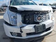 ✅ 2016 Cadillac SRX Performance Collection • VIN: 3GYFNCE39GS565215 • Lot: 41318743. Listed on IAAI with 46,063 mi. Free auction sales archive from the USA and detailed vehicle history report at DreamBid. Image 6.