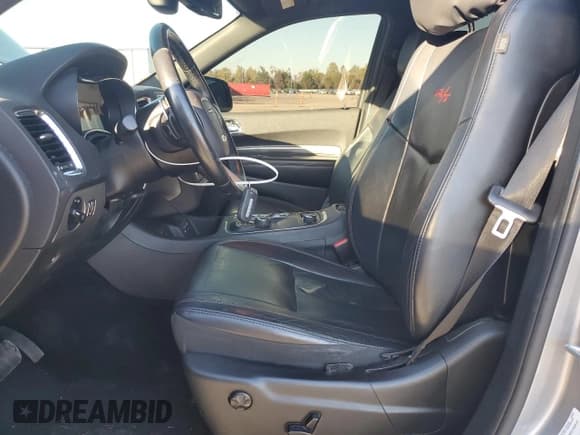 ✅ 2014 Dodge Durango R/T • VIN: 1C4SDJCT0EC562320 • Lot: 90706845. Wystawiony na Copart z przebiegiem 155 783 mil. Bezpłatny archiwum sprzedaży aukcyjnych z USA i szczegółowy raport historii pojazdu na DreamBid. Zdjęcie 7.