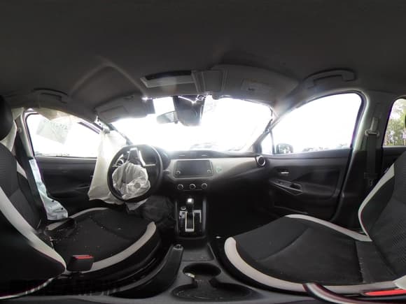 ✅ 2021 Nissan Versa SV • VIN: 3N1CN8EV5ML893327 • Lot: 43521814. Wystawiony na IAAI z przebiegiem Nie podano. Bezpłatny archiwum sprzedaży aukcyjnych z USA i szczegółowy raport historii pojazdu na DreamBid. Zdjęcie 18.