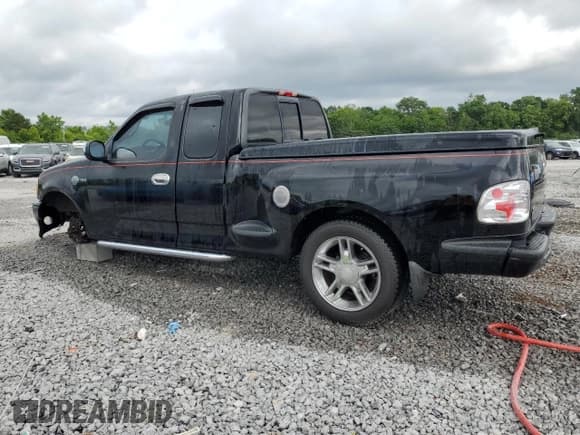 ✅ 2000 Ford F-150 XL • VIN: 2FTRX07L9YCA98470 • Lot: 60734265. Wystawiony na Copart z przebiegiem Nie podano. Bezpłatny archiwum sprzedaży aukcyjnych z USA i szczegółowy raport historii pojazdu na DreamBid. Zdjęcie 2.