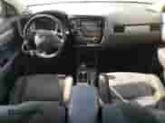 2016 Mitsubishi Outlander SE с VIN JA4AZ3A37GZ017866, выставлен на аукционе Copart как лот 81683855 с пробегом 112 302 миль миль и Чистый • Clean title. История ставок и продаж доступна на DreamBid. Изображение 8.