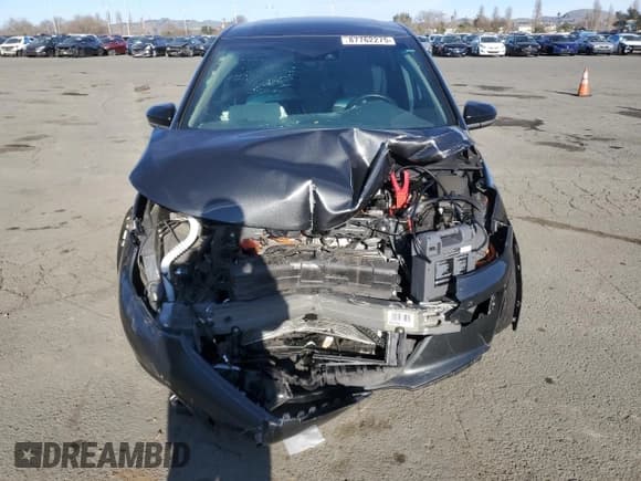 ✅ 2019 Chevrolet Bolt EV LT • VIN: 1G1FY6S0XK4147496 • Lot: 87762275. Wystawiony na Copart z przebiegiem 56 636 mil. Bezpłatny archiwum sprzedaży aukcyjnych z USA i szczegółowy raport historii pojazdu na DreamBid. Zdjęcie 5.