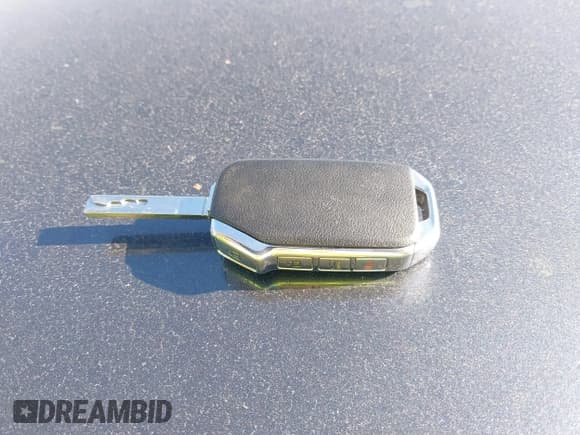 ✅ 2020 Kia Forte LXS • VIN: 3KPF24AD3LE183452 • Лот: 43560580. Опубликован ранее на IAAI с пробегом 83 285 миль. Бесплатный доступ к архиву аукционных продаж из США и подробный отчёт об истории автомобиля на DreamBid. Изображение 11.