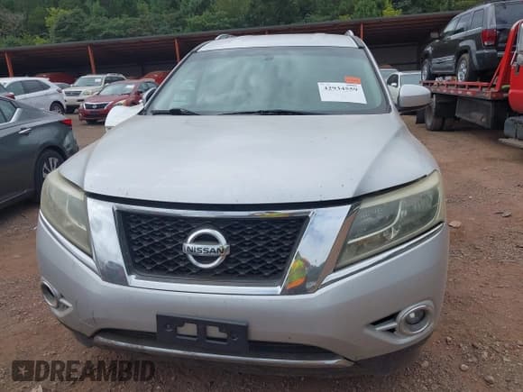 ✅ 2013 Nissan Pathfinder SV • VIN: 5N1AR2MM8DC674271 • Лот: 42934559. Опубликован ранее на IAAI с пробегом 192 214 миль. Бесплатный доступ к архиву аукционных продаж из США и подробный отчёт об истории автомобиля на DreamBid. Изображение 6.