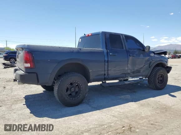 2021 Ram 1500 Warlock z VIN 1C6RR6GT8MS534560, wystawiony jako Copart lot #56605875 z przebiegiem 57 693 mil mil oraz Szkoda całkowita • Salvage title. Historia ofert i sprzedaży dostępna na DreamBid. Obrazek 3.