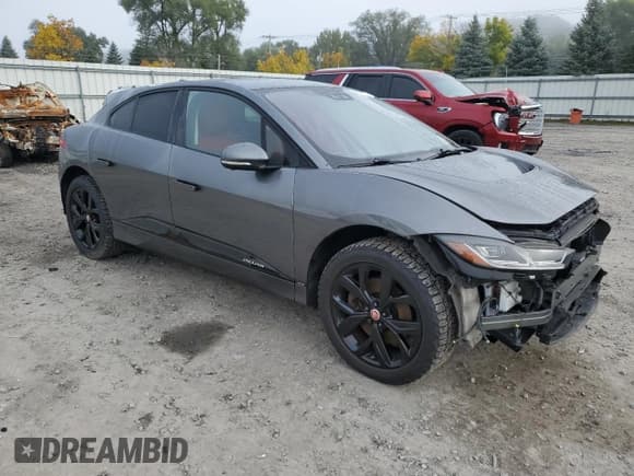 ✅ 2019 Jaguar I-Pace HSE • VIN: SADHD2S17K1F74222 • Lot: 69505793. Wystawiony na Copart z przebiegiem 55 698 mil. Bezpłatny archiwum sprzedaży aukcyjnych z USA i szczegółowy raport historii pojazdu na DreamBid. Zdjęcie 4.