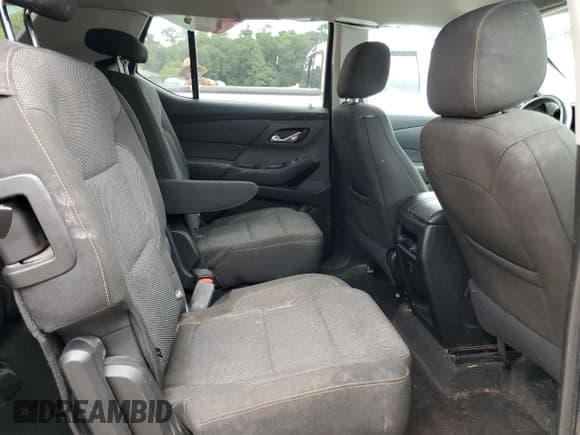 ✅ 2018 Chevrolet Traverse LT Cloth • VIN: 1GNERGKW7JJ108737 • Lot: 56896954. Wystawiony na Copart z przebiegiem 224 041 mil. Bezpłatny archiwum sprzedaży aukcyjnych z USA i szczegółowy raport historii pojazdu na DreamBid. Zdjęcie 11.