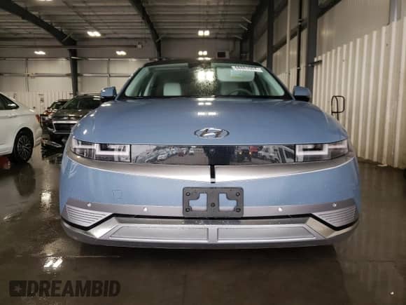 2023 Hyundai Ioniq 5 Limited z VIN KM8KRDAF8PU212569, wystawiony jako Copart lot #68883924 z przebiegiem 6 105 mil mil oraz Szkoda całkowita • Salvage title. Historia ofert i sprzedaży dostępna na DreamBid. Obrazek 5.