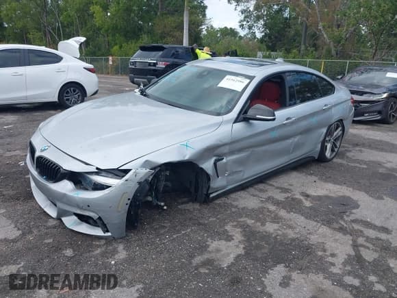 ✅ 2018 BMW 4 Series 440i • VIN: WBA4J5C57JBF07227 • Lot: 41562986. Wystawiony na IAAI z przebiegiem 76 316 mil. Bezpłatny archiwum sprzedaży aukcyjnych z USA i szczegółowy raport historii pojazdu na DreamBid. Zdjęcie 2.