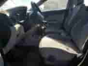 2010 Hyundai Accent GL z VIN KMHCN4BC7AU444981, wystawiony jako Copart lot #73704734 z przebiegiem 188 622 mil mil oraz Szkoda całkowita • Salvage title. Historia ofert i sprzedaży dostępna na DreamBid. Obrazek 7.