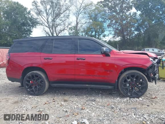 2022 Chevrolet Tahoe RST с VIN 1GNSCRKD1NR196240, выставлен на аукционе IAAI как лот 43329148 с пробегом 52 000 миль миль и . История ставок и продаж доступна на DreamBid. Изображение 13.