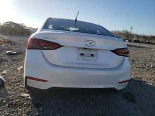 2018 Hyundai Accent SEL z VIN 3KPC24A32JE032562, wystawiony jako Copart lot #43419254 z przebiegiem 133 511 mil mil oraz . Historia ofert i sprzedaży dostępna na DreamBid. Obrazek 6.