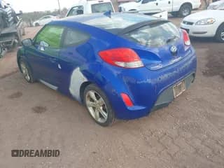 ✅ 2012 Hyundai Veloster w/Gray Int • VIN: KMHTC6AD5CU027521 • Lot: 41531639. Wystawiony na IAAI z przebiegiem 147 405 mil. Bezpłatny archiwum sprzedaży aukcyjnych z USA i szczegółowy raport historii pojazdu na DreamBid. Zdjęcie 3.