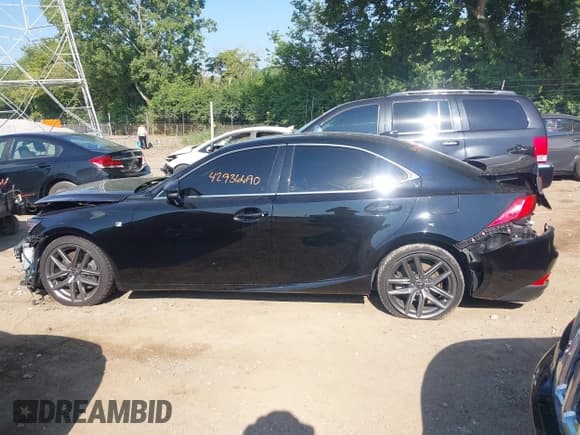 ✅ 2017 Lexus IS 300 • VIN: JTHCM1D26H5020382 • Lot: 42936690. Listed on IAAI with 101,395 mi. Free auction sales archive from the USA and detailed vehicle history report at DreamBid. Image 15.