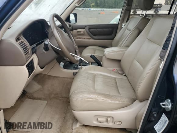 ✅ 2000 Toyota Land Cruiser • VIN: JT3HT05J0Y0082257 • Lot: 63392145. Listed on Copart with 355,619 mi. Free auction sales archive from the USA and detailed vehicle history report at DreamBid. Image 7.