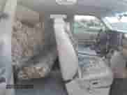 ✅ 2000 Chevrolet Silverado 1500 LT • VIN: 2GCEK19T0Y1372151 • Lot: 63628314. Wystawiony na Copart z przebiegiem 286 923 mil mil. Skorzystaj z bezpłatnego archiwum sprzedaży aukcyjnych z USA i zobacz szczegółowy raport historii pojazdu na DreamBid. Zdjęcie 10.