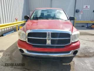 2007 Dodge 1500 SLT z VIN 3D7KR19D97G714120, wystawiony jako Copart lot #56861854 z przebiegiem 162 633 mil mil oraz Szkoda całkowita • Salvage title. Historia ofert i sprzedaży dostępna na DreamBid. Obrazek 5.