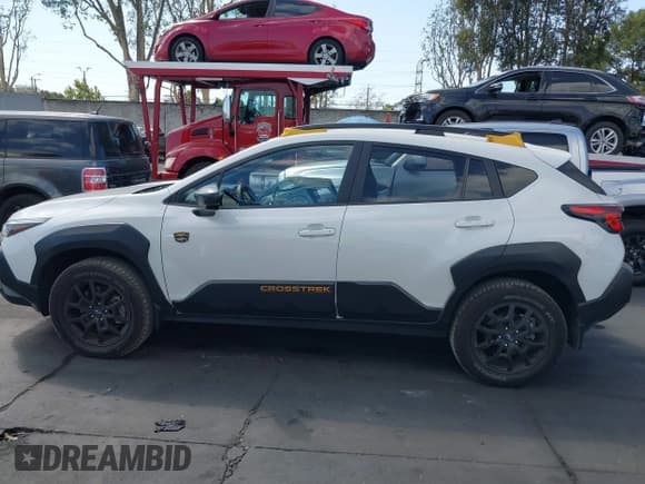 ✅ 2024 Subaru Crosstrek Wilderness • VIN: 4S4GUHT62R3803790 • Lot: 43182337. Wystawiony na IAAI z przebiegiem 18 387 mil. Bezpłatny archiwum sprzedaży aukcyjnych z USA i szczegółowy raport historii pojazdu na DreamBid. Zdjęcie 15.
