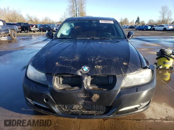 ✅ 2011 BMW 3 Series 335i xDrive • VIN: WBAPL5C59BA920052 • Lot: 41500955. Wystawiony na Copart z przebiegiem 110 272 mil. Bezpłatny archiwum sprzedaży aukcyjnych z USA i szczegółowy raport historii pojazdu na DreamBid. Zdjęcie 5.