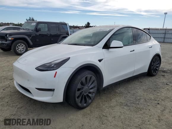 ✅ 2022 Tesla Model Y Performance • VIN: 7SAYGDEF2NF326137 • Lot: 90945545. Listed on Copart with 85,556 mi. Free auction sales archive from the USA and detailed vehicle history report at DreamBid. Image 1.