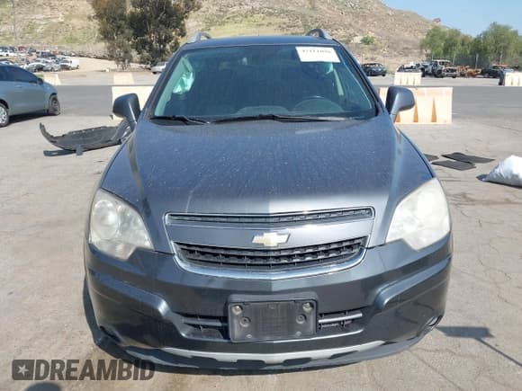 ✅ 2013 Chevrolet Captiva Sport LT • VIN: 3GNAL3EK4DS581063 • Lot: 42111098. Wystawiony na IAAI z przebiegiem 178 301 mil. Bezpłatny archiwum sprzedaży aukcyjnych z USA i szczegółowy raport historii pojazdu na DreamBid. Zdjęcie 12.