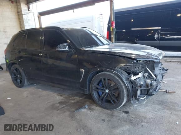 ✅ 2018 BMW X5 M • VIN: 5YMKT6C56J0Y84190 • Lot: 41623494. Listed on IAAI with 45,048 mi. Free auction sales archive from the USA and detailed vehicle history report at DreamBid. Image 1.