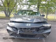 ✅ 2025 Hyundai Elantra SEL Sport • VIN: KMHLM4DG7SU917086 • Lot: 43175408. Listed on IAAI with 4,175 mi. Free auction sales archive from the USA and detailed vehicle history report at DreamBid. Image 12.