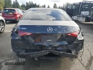 ✅ 2023 Mercedes-Benz C 300 • VIN: W1KAF4HB2PR146024 • Lot: 86899425. Wystawiony na Copart z przebiegiem 13 381 mil. Bezpłatny archiwum sprzedaży aukcyjnych z USA i szczegółowy raport historii pojazdu na DreamBid. Zdjęcie 6.