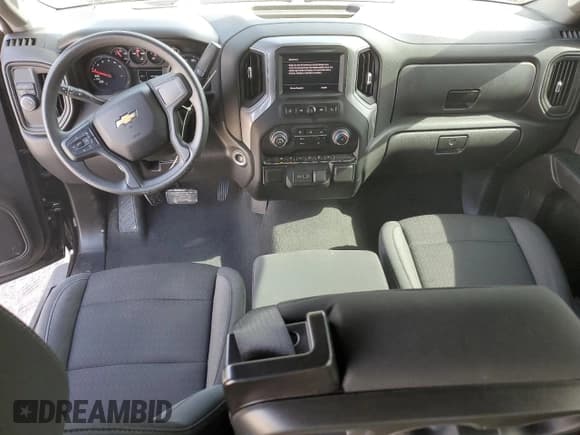 ✅ 2022 Chevrolet Silverado 1500 Custom • VIN: 3GCPABEK7NG580528 • Lot: 92401915. Listed on Copart with 30,801 mi. Free auction sales archive from the USA and detailed vehicle history report at DreamBid. Image 8.