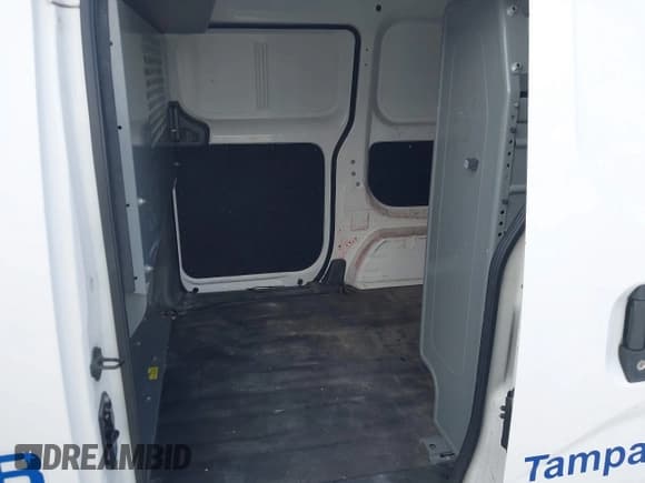 ✅ 2014 Nissan NV200 SV • VIN: 3N6CM0KN3EK692441 • Лот: 43020757. Опубликован ранее на IAAI с пробегом Не указан. Бесплатный доступ к архиву аукционных продаж из США и подробный отчёт об истории автомобиля на DreamBid. Изображение 8.