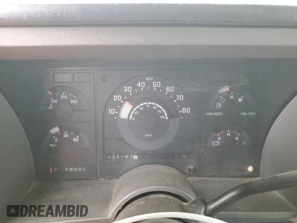 ✅ 1989 GMC Sierra 1500 • VIN: 2GTHC39K3K1532298 • Lot: 51497065. Listed on Copart with 233,797 mi. Free auction sales archive from the USA and detailed vehicle history report at DreamBid. Image 9.