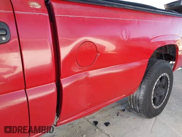 2005 GMC Sierra 1500 Work Truck with VIN 1GTEC14X15Z249887, listed as a IAAI auction lot 43531106 with 257,415 mi miles and . Bid and sale history available at DreamBid. Image 6.