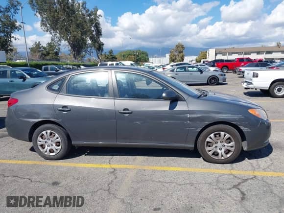 ✅ 2009 Hyundai Elantra GLS • VIN: KMHDU46D69U712277 • Лот: 43336215. Опубликован ранее на IAAI с пробегом 176 008 миль. Бесплатный доступ к архиву аукционных продаж из США и подробный отчёт об истории автомобиля на DreamBid. Изображение 13.