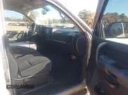 ✅ 2007 Chevrolet Silverado 1500 1LT • VIN: 2GCEC13J871688674 • Lot: 43707213. Wystawiony na IAAI z przebiegiem 293 504 mil. Bezpłatny archiwum sprzedaży aukcyjnych z USA i szczegółowy raport historii pojazdu na DreamBid. Zdjęcie 5.