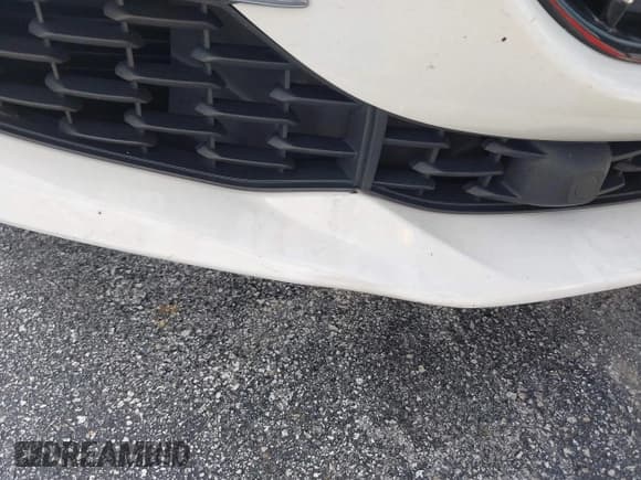 ✅ 2019 Maserati Ghibli S GranLusso • VIN: ZAM57YSL3K1312748 • Лот: 43060846. Опубликован ранее на IAAI с пробегом 48 356 миль. Бесплатный доступ к архиву аукционных продаж из США и подробный отчёт об истории автомобиля на DreamBid. Изображение 21.