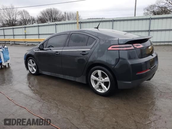 ✅ 2014 Chevrolet Volt • VIN: 1G1RA6E45EU127015 • Lot: 85068234. Wystawiony na Copart z przebiegiem 167 118 mil. Bezpłatny archiwum sprzedaży aukcyjnych z USA i szczegółowy raport historii pojazdu na DreamBid. Zdjęcie 2.