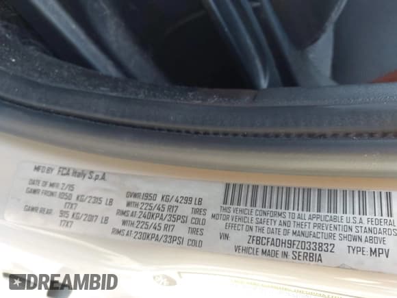 ✅ 2015 FIAT 500L Urbana Trekking • VIN: ZFBCFADH9FZ033832 • Lot: 43194406. Listed on IAAI with 99,868 mi. Free auction sales archive from the USA and detailed vehicle history report at DreamBid. Image 9.