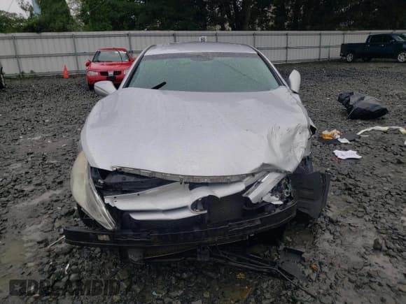 ✅ 2011 Hyundai Sonata GLS • VIN: 5NPEB4AC0BH268570 • Lot: 66740874. Listed on Copart with 151,585 mi. Free auction sales archive from the USA and detailed vehicle history report at DreamBid. Image 5.