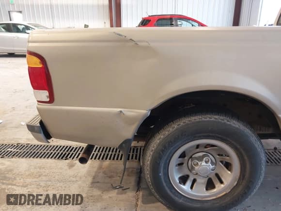 ✅ 1999 Ford Ranger XL • VIN: 1FTYR14VXXPB65561 • Лот: 43893653. Опубликован ранее на IAAI с пробегом 201 520 миль. Бесплатный доступ к архиву аукционных продаж из США и подробный отчёт об истории автомобиля на DreamBid. Изображение 6.