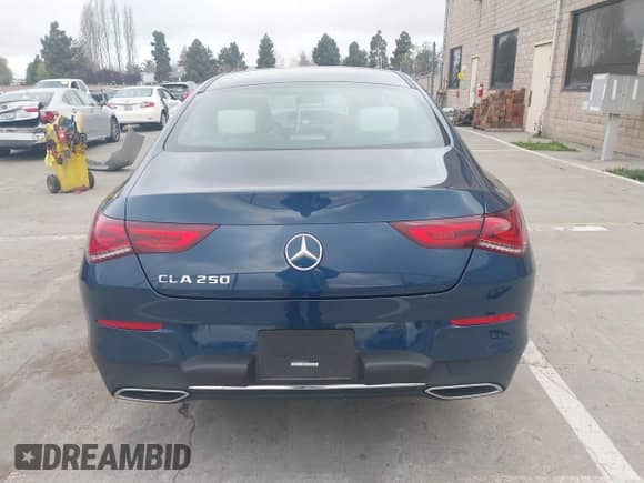 2022 Mercedes-Benz CLA 250 с VIN W1K5J4GB5NN250836, выставлен на аукционе IAAI как лот 41893875 с пробегом 10 693 миль миль и . История ставок и продаж доступна на DreamBid. Изображение 16.