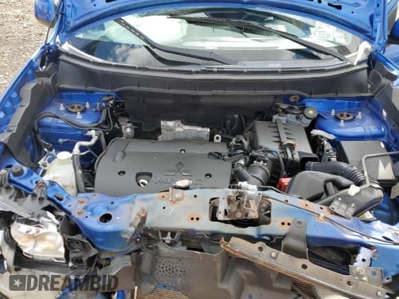 2015 Mitsubishi Outlander ES с VIN 4A4AR3AU2FE028609, выставлен на аукционе Copart как лот 86311725 с пробегом 65 692 миль миль и Списание • Salvage title. История ставок и продаж доступна на DreamBid. Изображение 12.