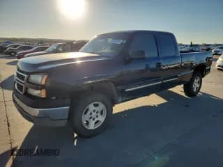 ✅ 2007 Chevrolet Silverado 1500 LT1 • VIN: 1GCEC19ZX7Z190013 • Lot: 87287975. Listed on Copart with 232,201 mi. Free auction sales archive from the USA and detailed vehicle history report at DreamBid. Image 1.
