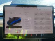 ✅ 2022 Tesla Model Y Performance • VIN: 7SAYGDEF7NF374796 • Lot: 43448391. Listed on IAAI with 91,975 mi. Free auction sales archive from the USA and detailed vehicle history report at DreamBid. Image 18.