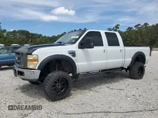 ✅ 2008 Ford F-250 XL • VIN: 1FTSW21R28EA93988 • Лот: 69105024. Опубликован ранее на Copart с пробегом 305 693 миль. Бесплатный доступ к архиву аукционных продаж из США и подробный отчёт об истории автомобиля на DreamBid. Изображение 1.