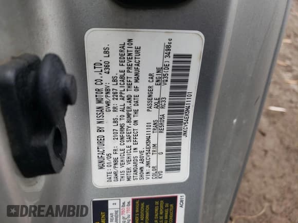 ✅ 2005 Infiniti G35 • VIN: JNKCV54EX5M411101 • Lot: 92702305. Listed on Copart with 176,368 mi. Free auction sales archive from the USA and detailed vehicle history report at DreamBid. Image 12.