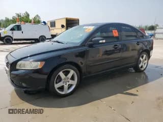 ✅ 2008 Volvo S40 2.4L • VIN: YV1MS382782351291 • Lot: 59795355. Listed on Copart with 193,725 mi. Free auction sales archive from the USA and detailed vehicle history report at DreamBid. Image 1.